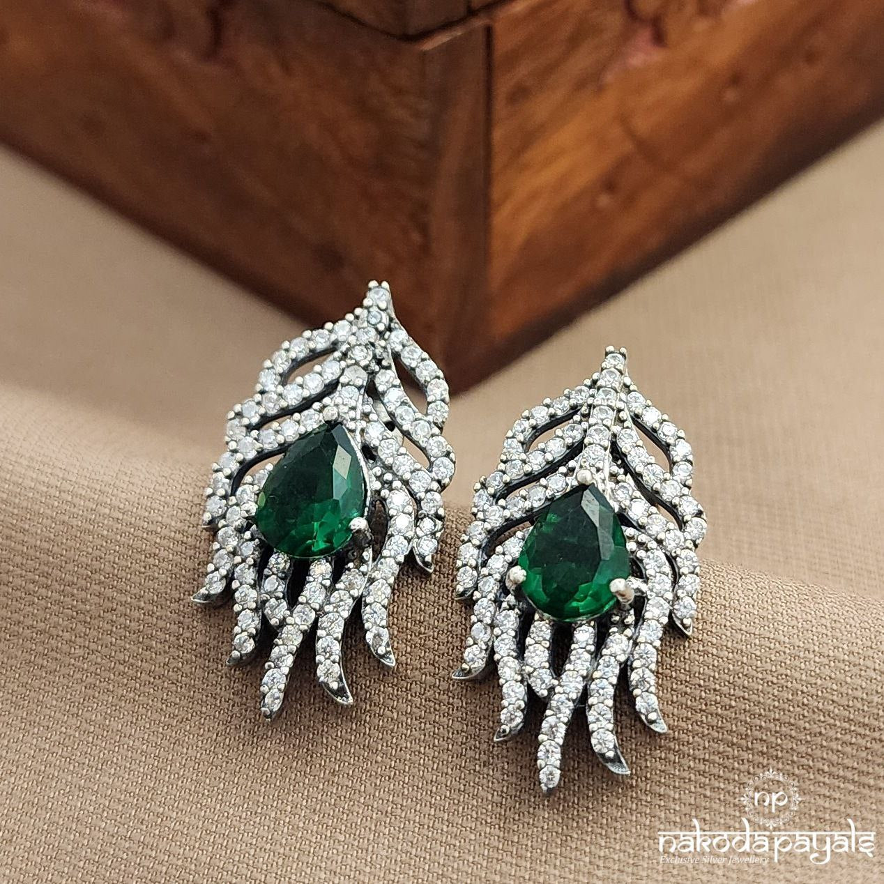 Emerald Green CZ Studs (S3730)