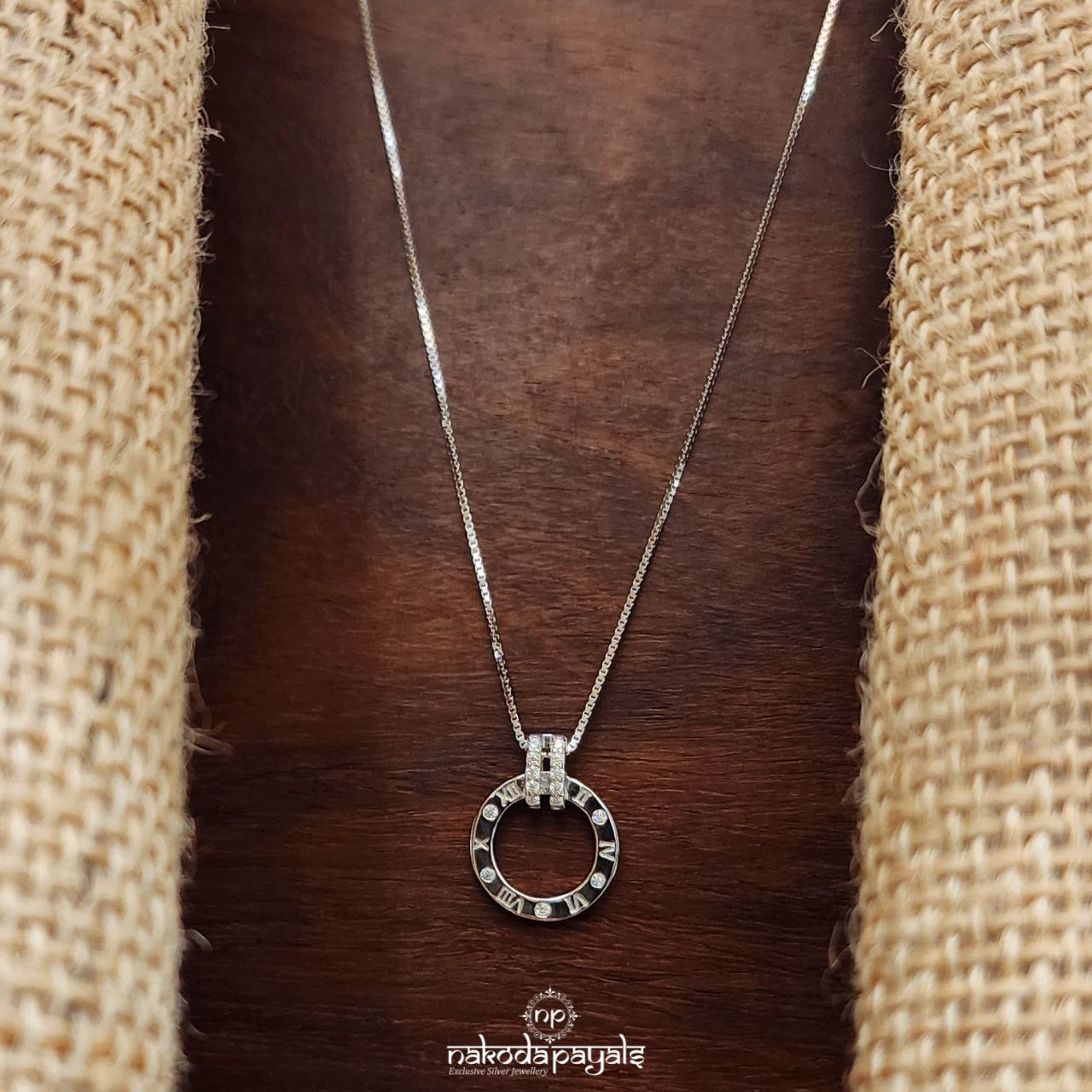 Circular Drops Neckpiece (St3881)