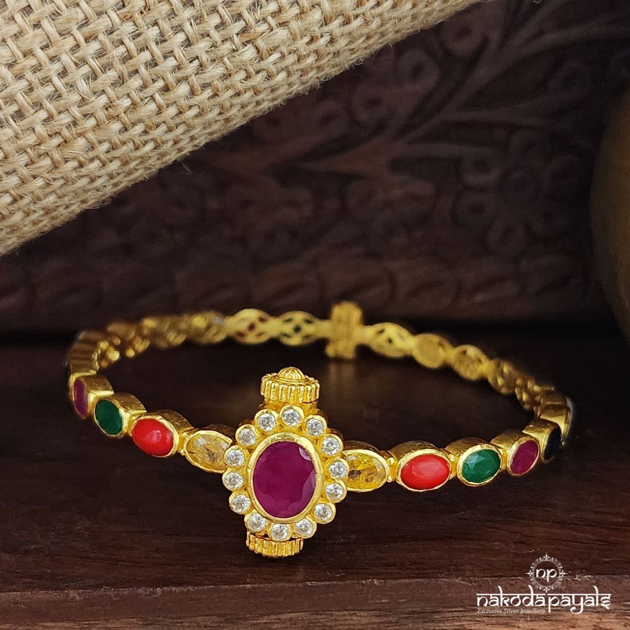 Openable Navaratna Kada (Gk3100)