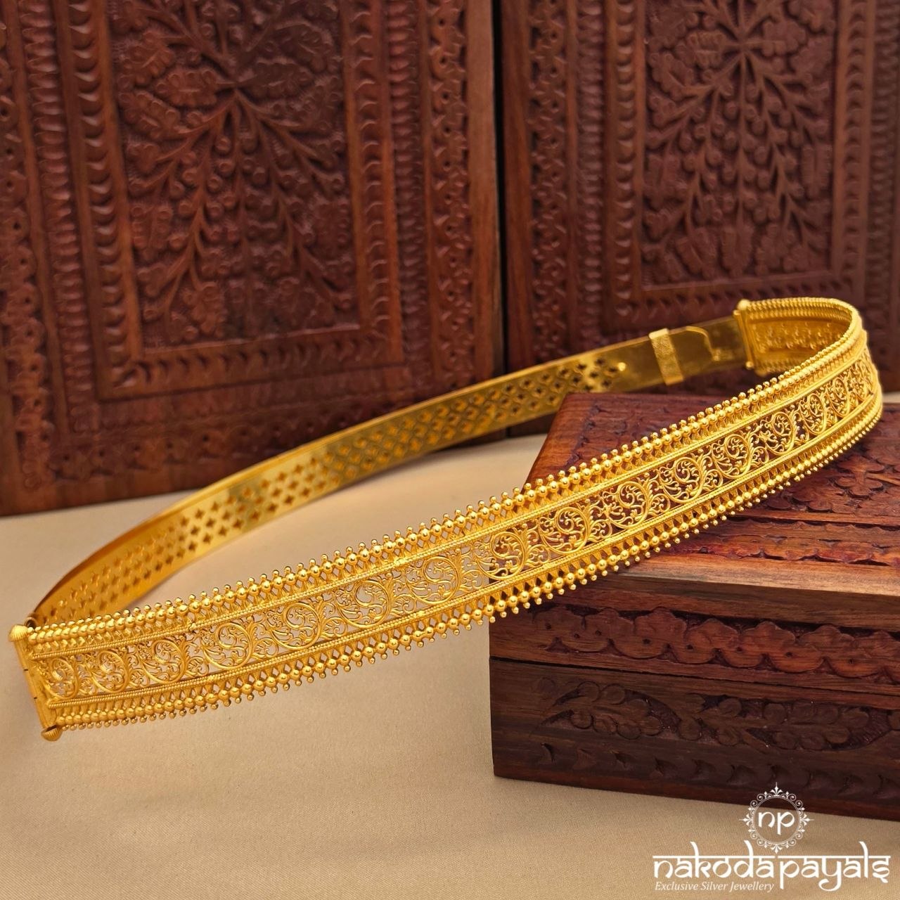 Elegant Gold Drop Waistbelt (D0267)
