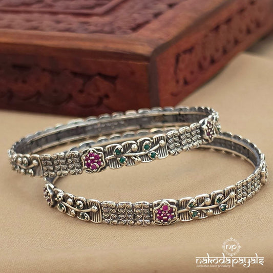 Exclusive Oxidised Bangle Pair (K6316-17)