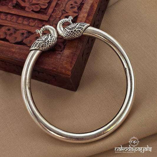 Stylish Peacock Kada (2.6)  (K6281)