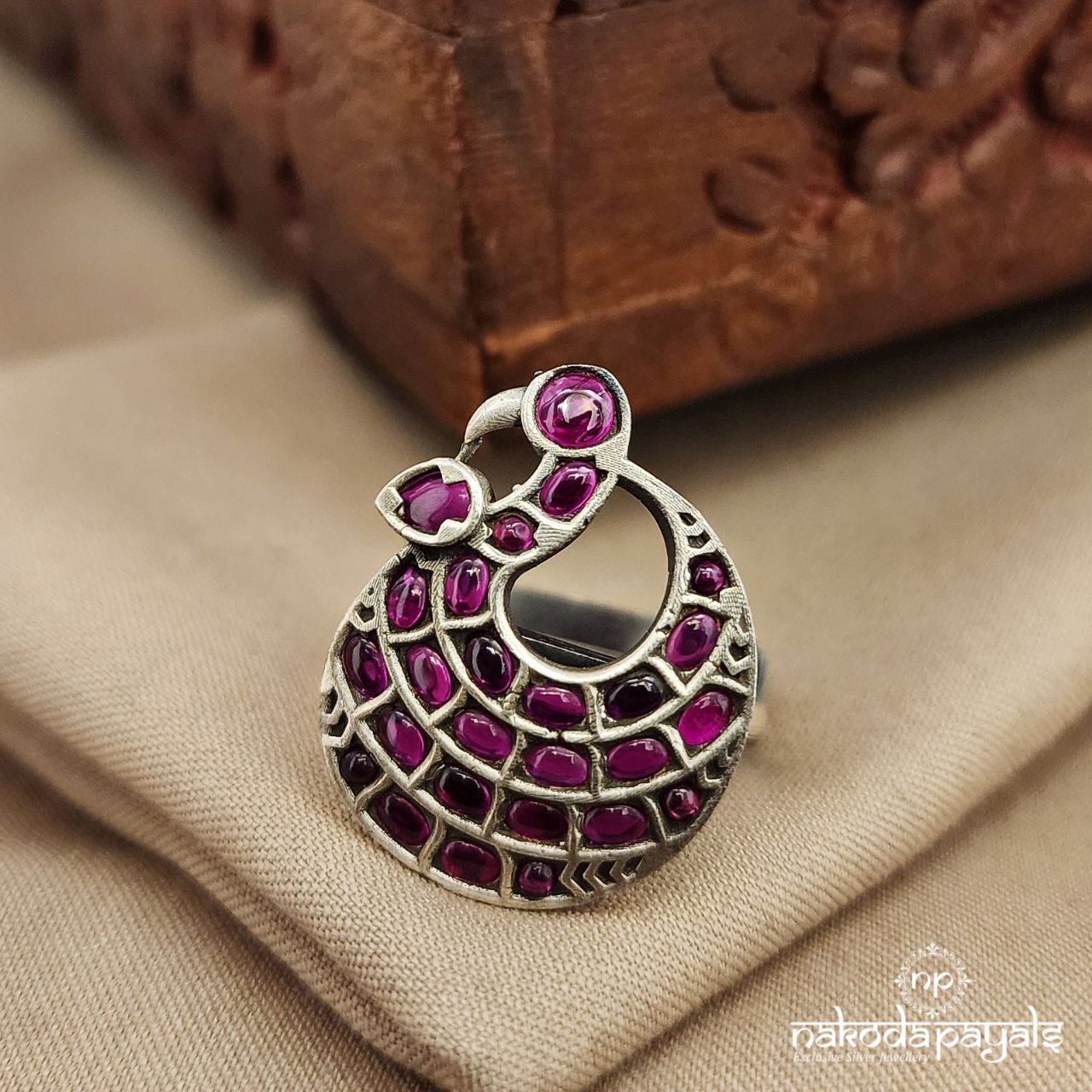 Peacock Pink Finger Ring (F2742)