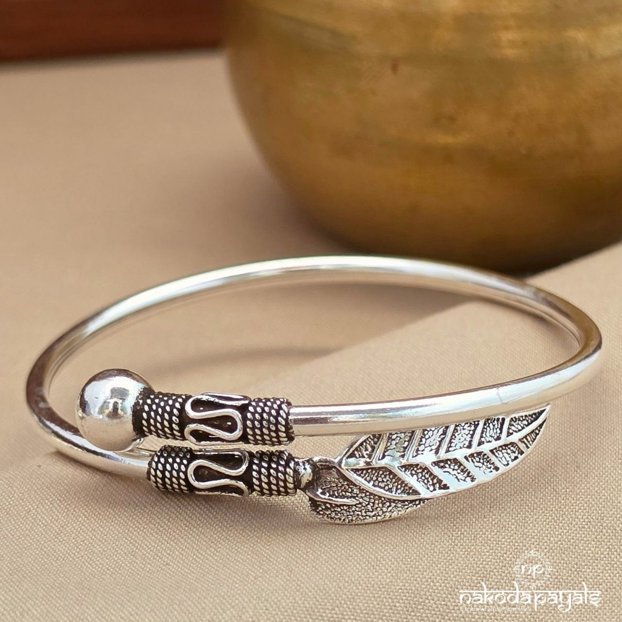 Leafy Oxidised Kada (K6302)