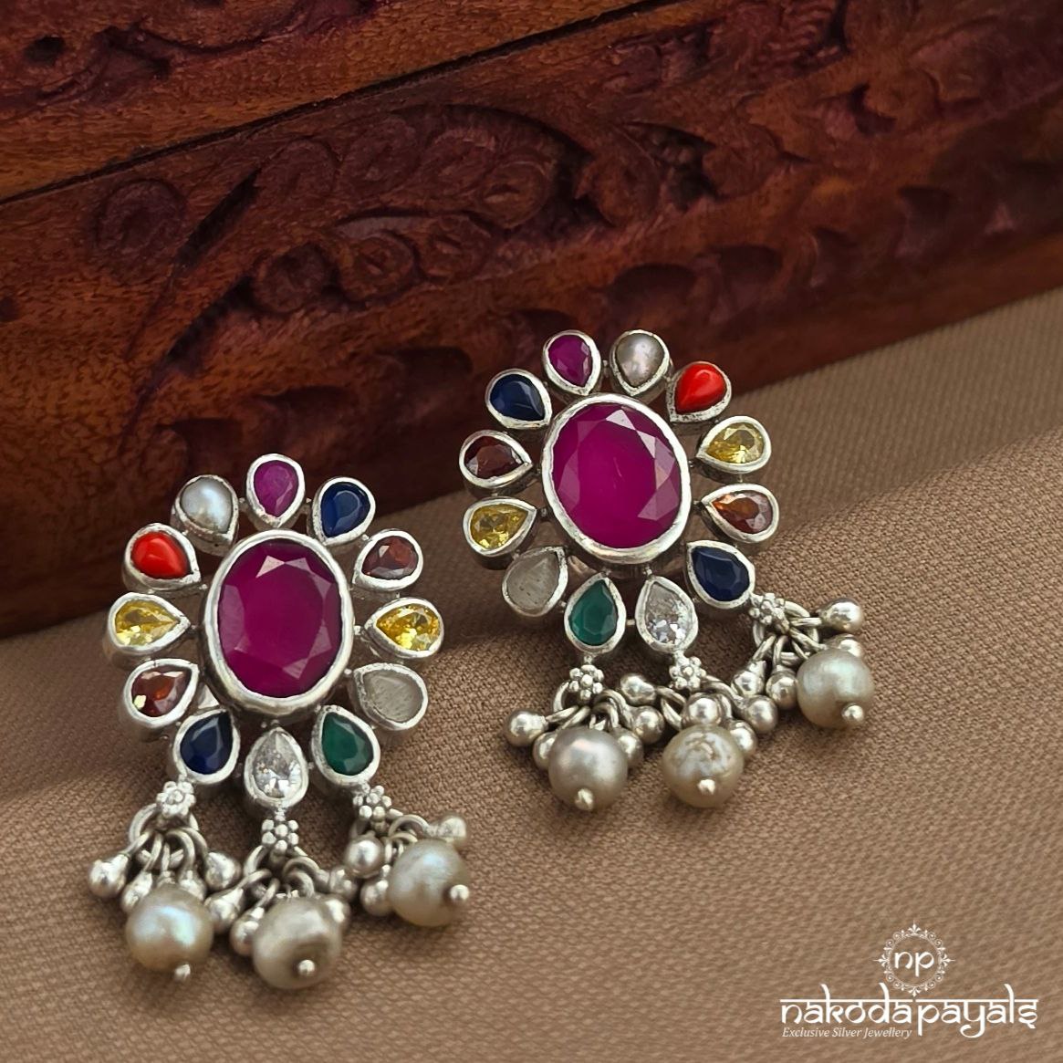 Navaratna Studs (S9618)
