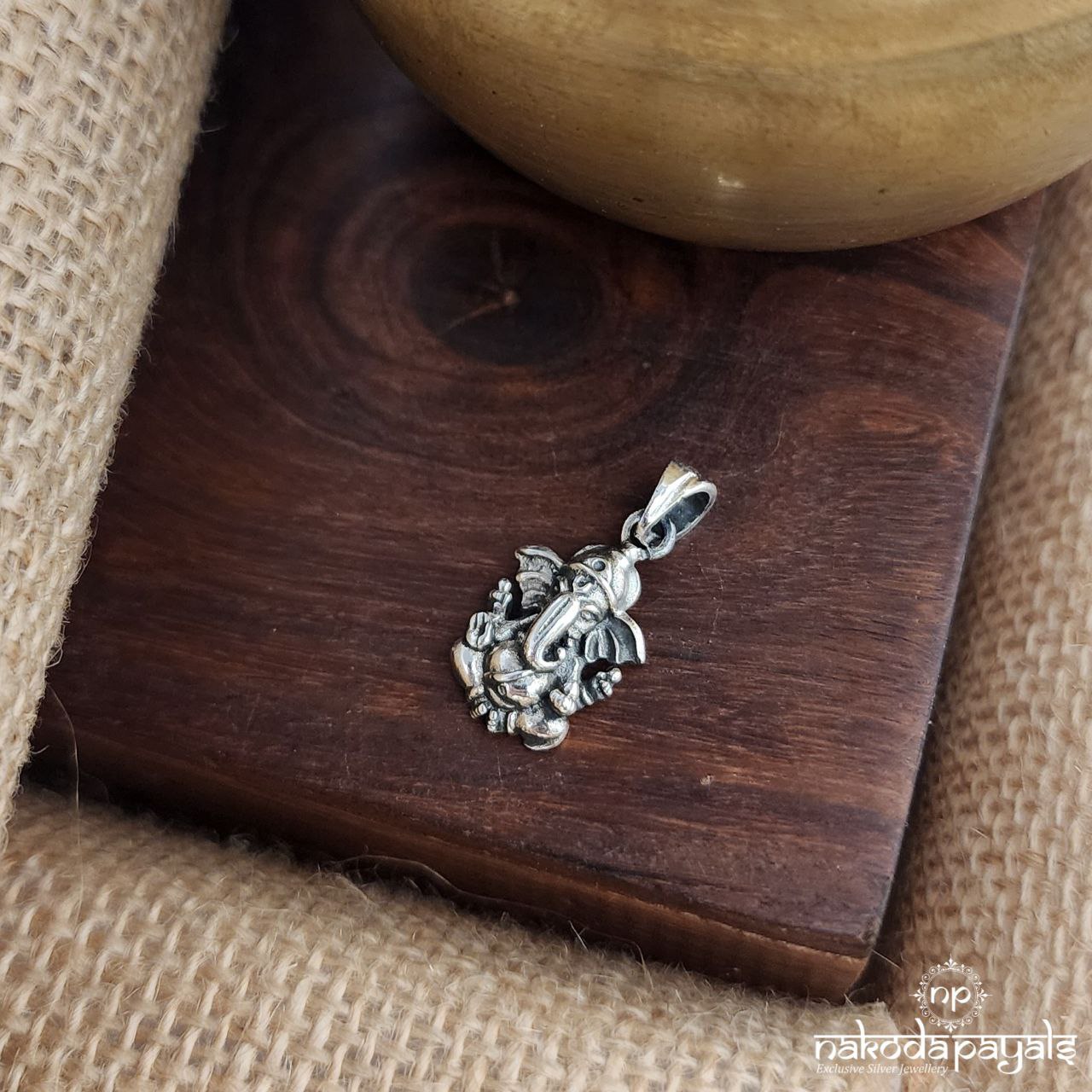 Laddu Ganesha Pendant (P2452)