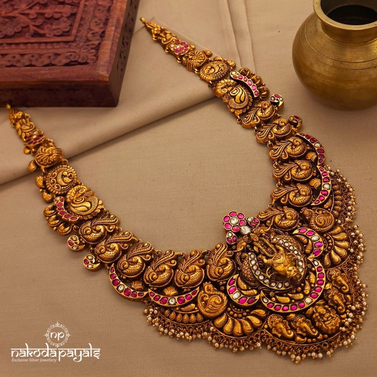 Lakshmi Kundan Neckpiece (Gn10138)