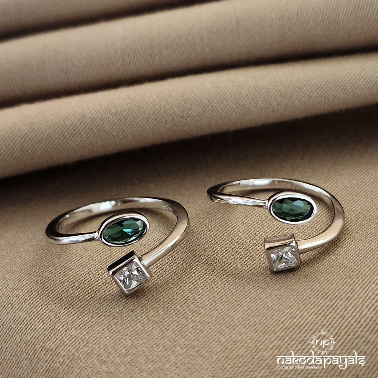 Green Oval Toerings (T4369)