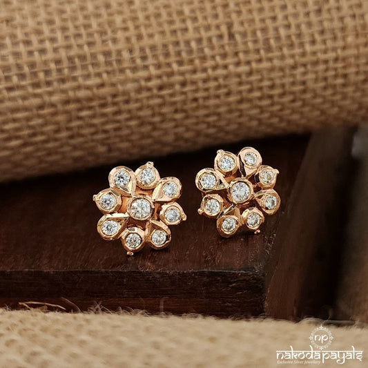Elegant White Swarovski Studs (Ge9497)