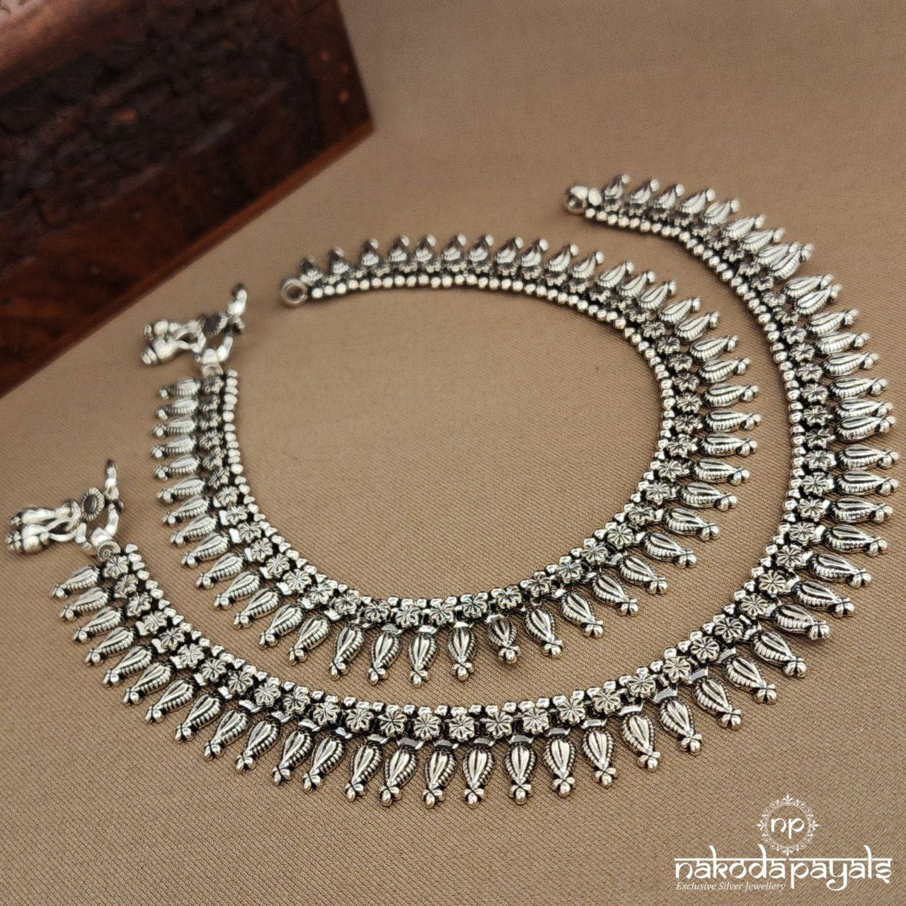 Traditional Stamped Anklets (A6464)