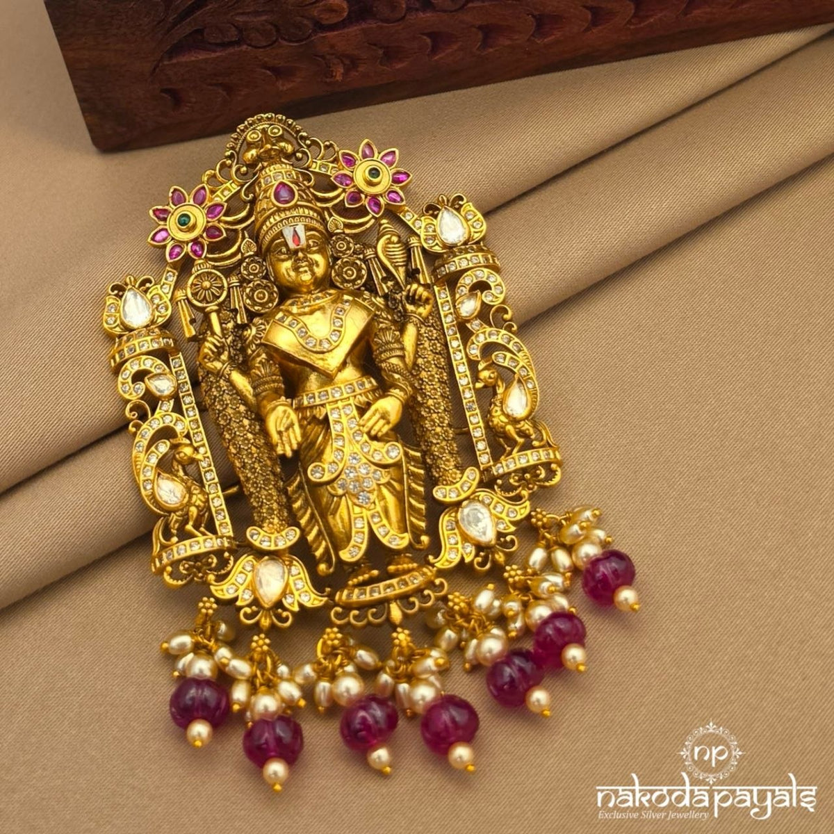 Venkateshwara Pearl Pendant (Gp2693)