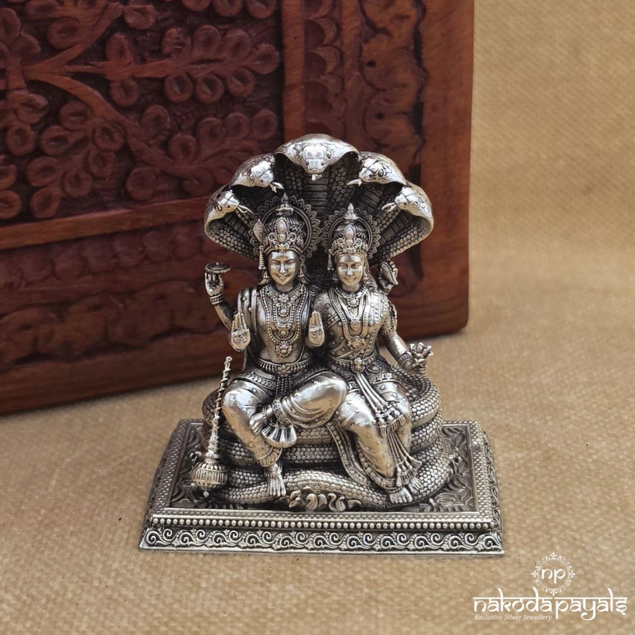 Lakshmi Narayana Idol (Aa2691-92)