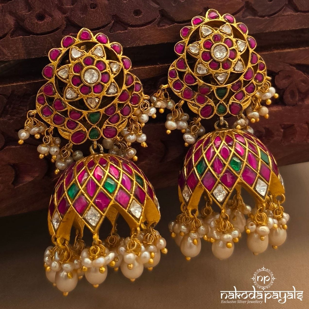 Exquisite Pink Kundan Neckpiece With Earrings (Gn10862)