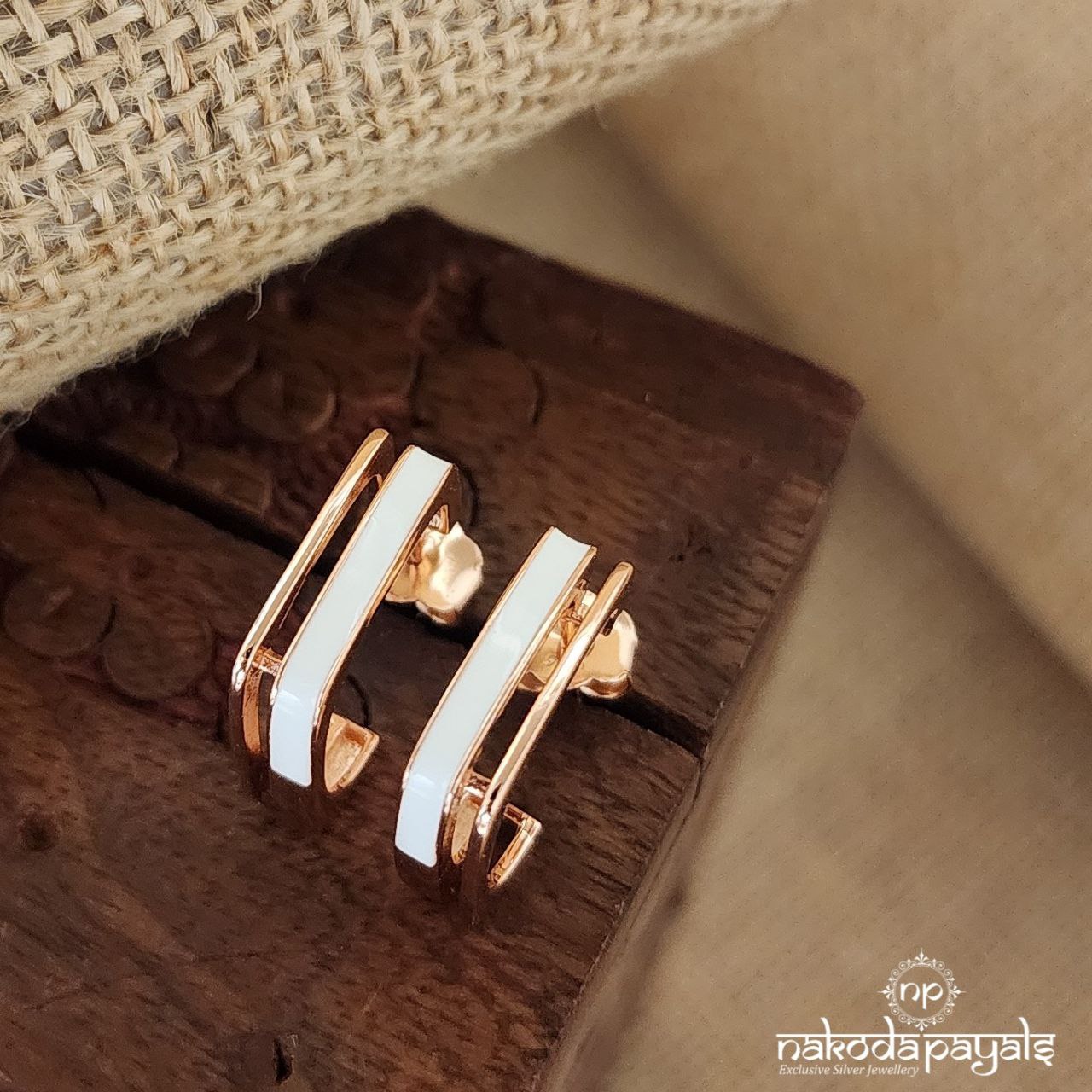 Squarish White Earrings (St3258)