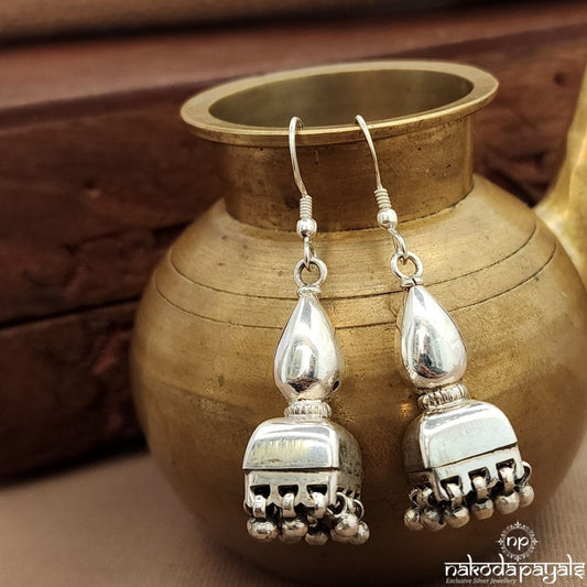 Shinney White Hangings (H2190)