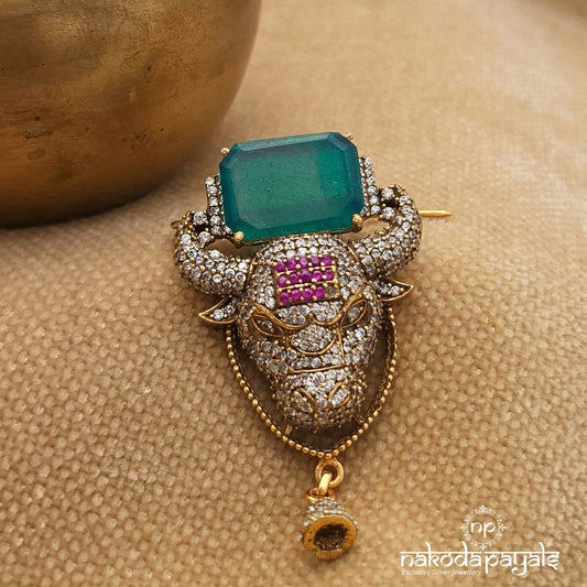 Cz Bull Brooch (St2138)