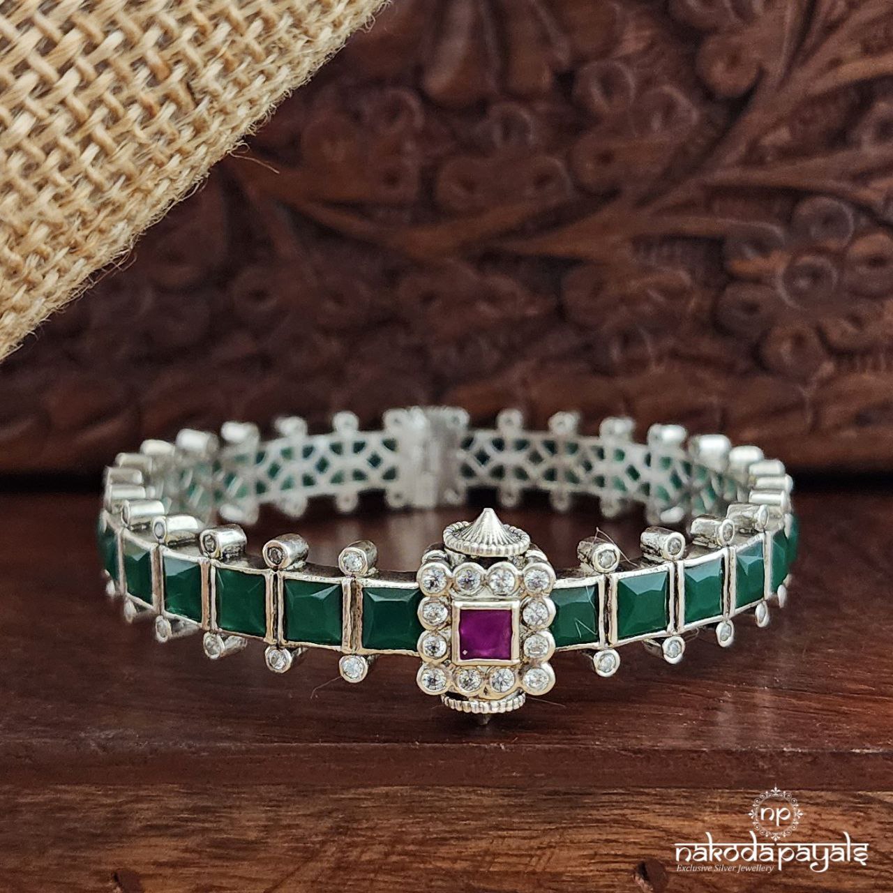 Green Squarish Bangles (K5141)