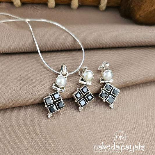Black Pendant Set (N11528)