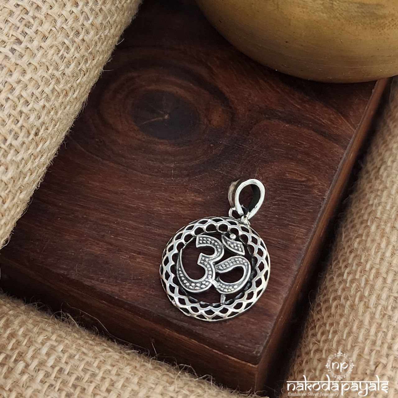 Om Circular Pendant (P2414)