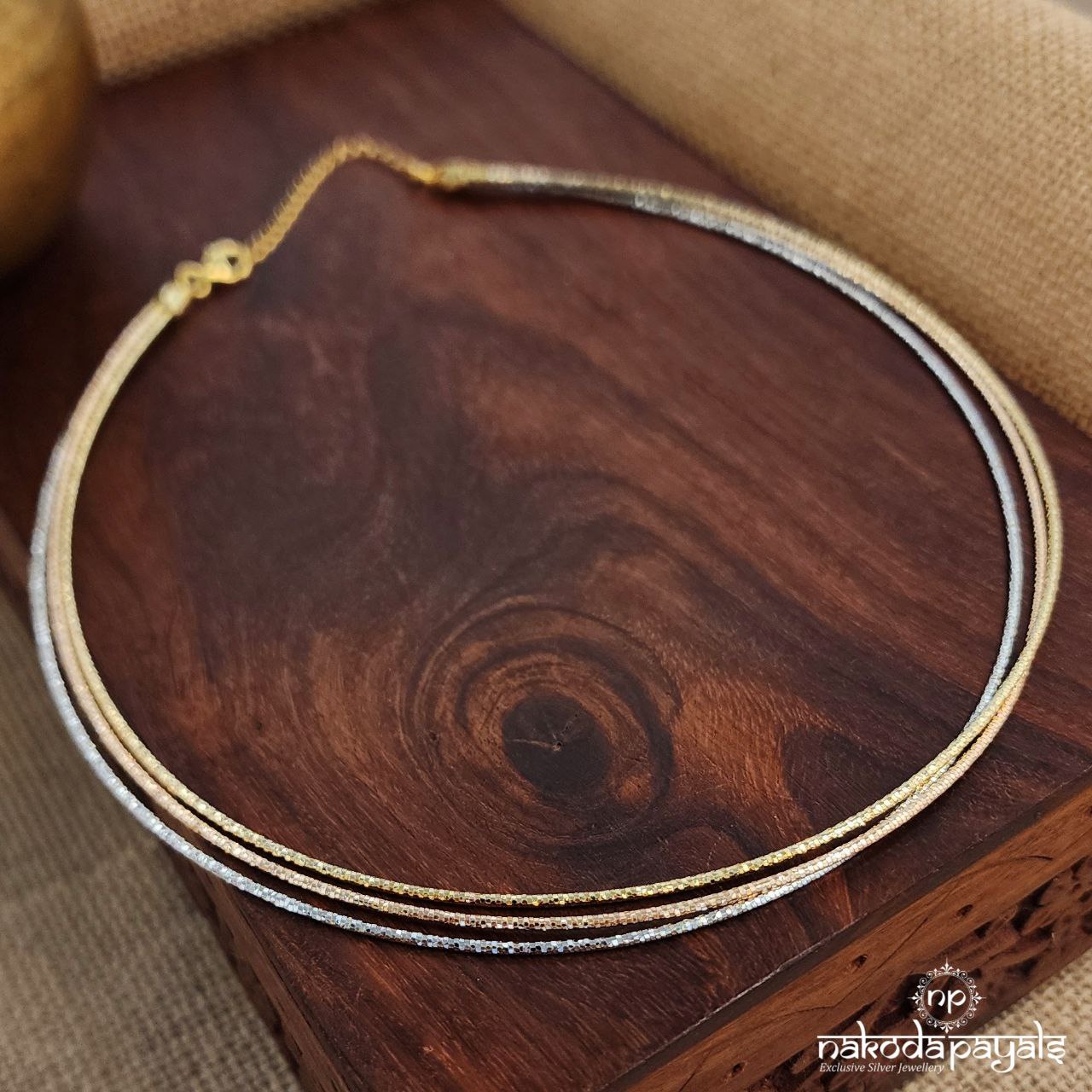 Aurora Trails Layered Collar Neckpiece (St3376)