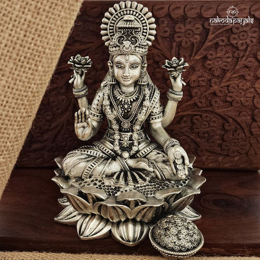 Oxidised Hallow Lakshmi Idol (Aa2276-87)