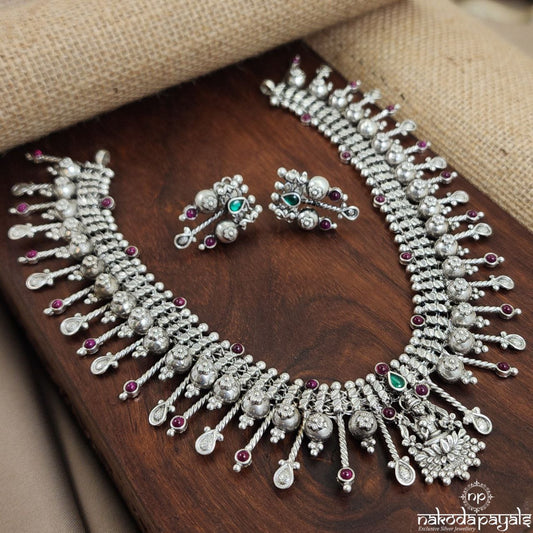 Mystic Dew Lakshmi Neckpiece With Earrings (N10572)