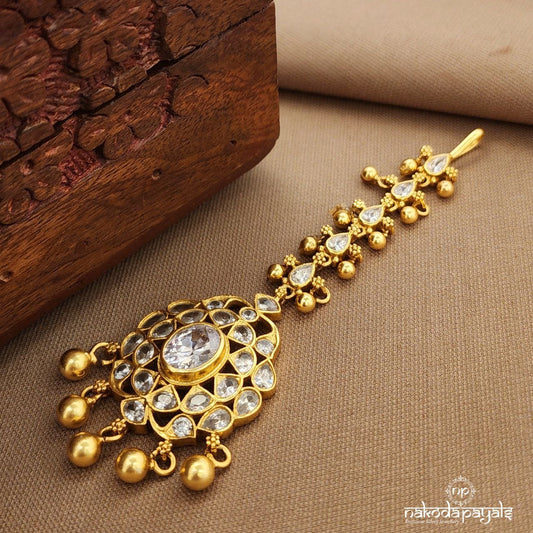 White Oval  Drop Maang Tikka (Gm1101)