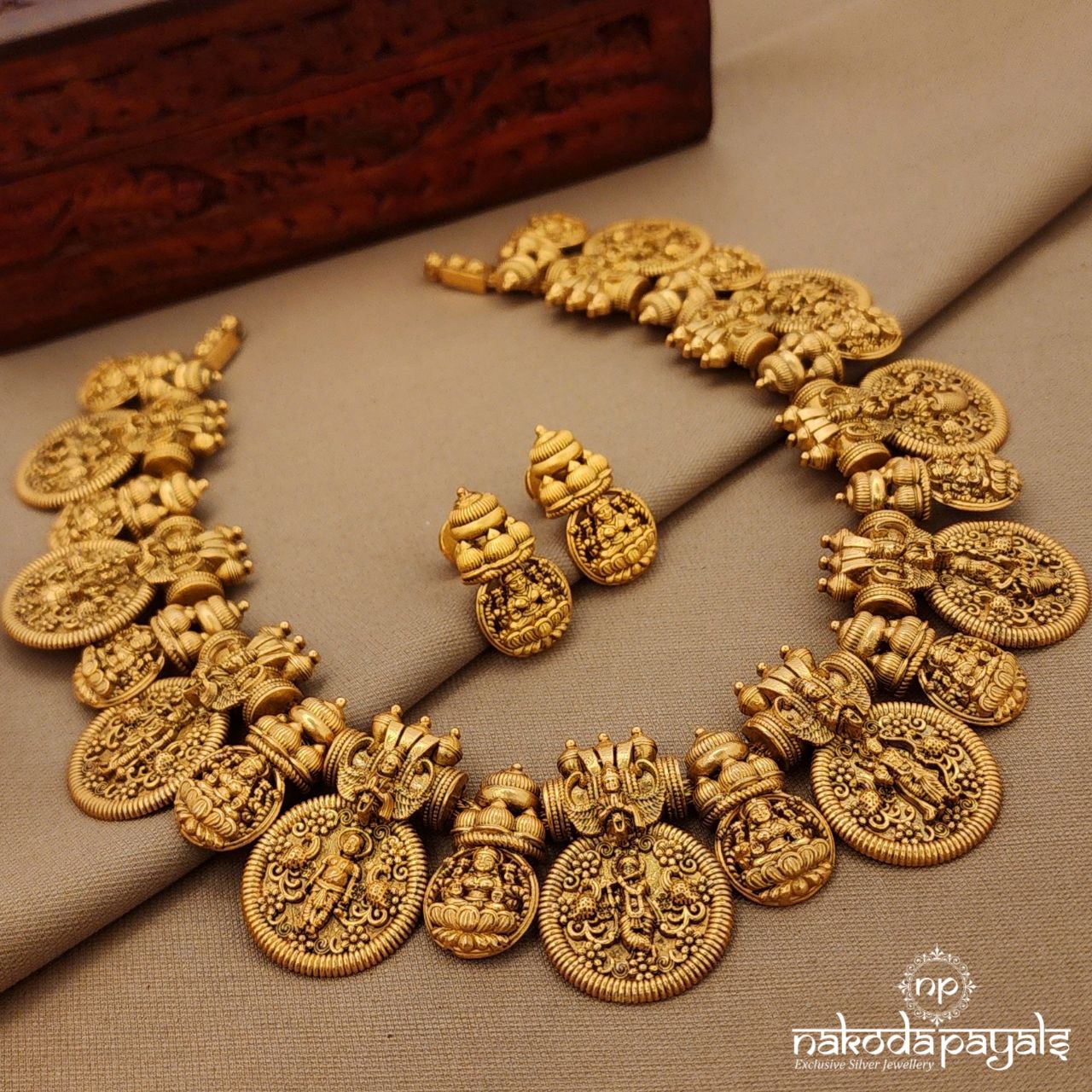 Krishna Lifestyle Neckpiece With Earrings (Gn10006)