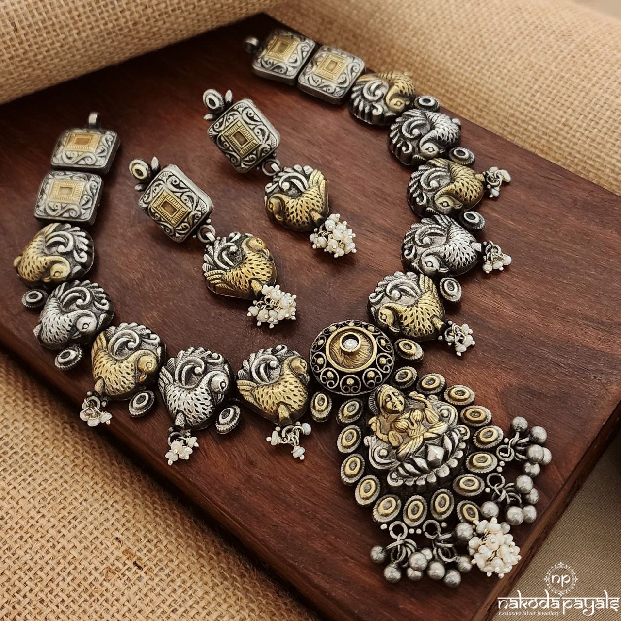 Lakshmi Peacock Neckpiece With Earrings (N10901)