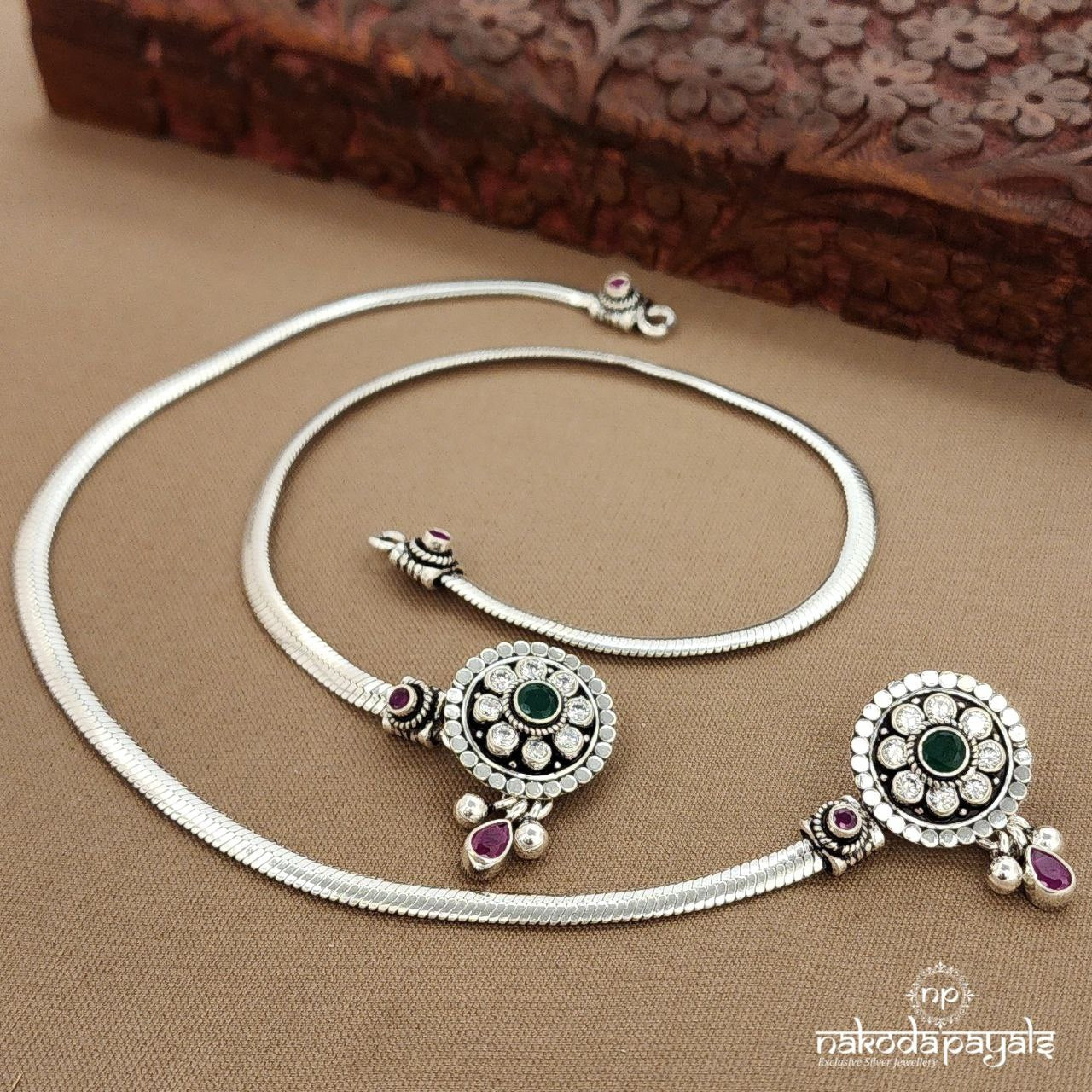Circular Green Dot Anklets (A6785)