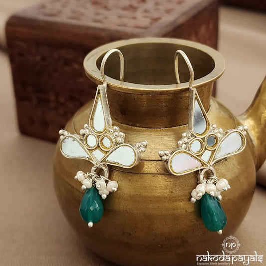 White Glass Hangings (H2219)