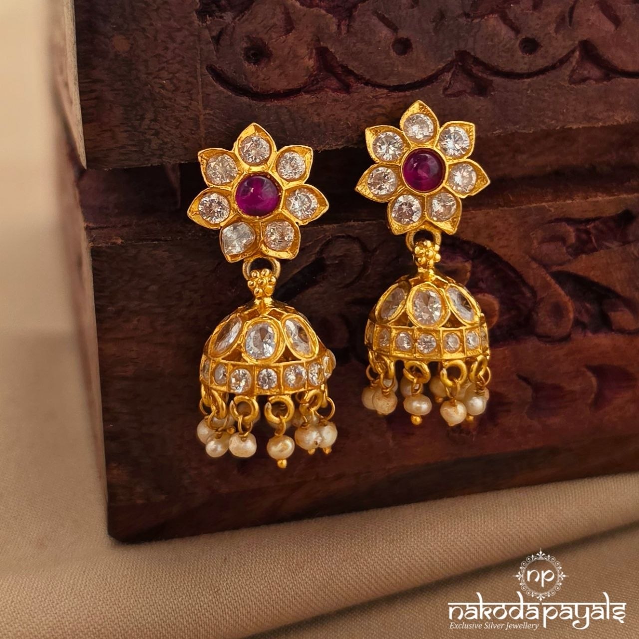 Pink Dot Floral Jhumka (Ge11300)