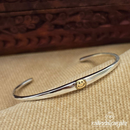 Smile Cuff Kada (St4146)