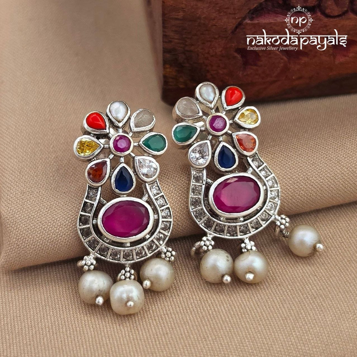 Exquisite Navaratna Studs (S4178)