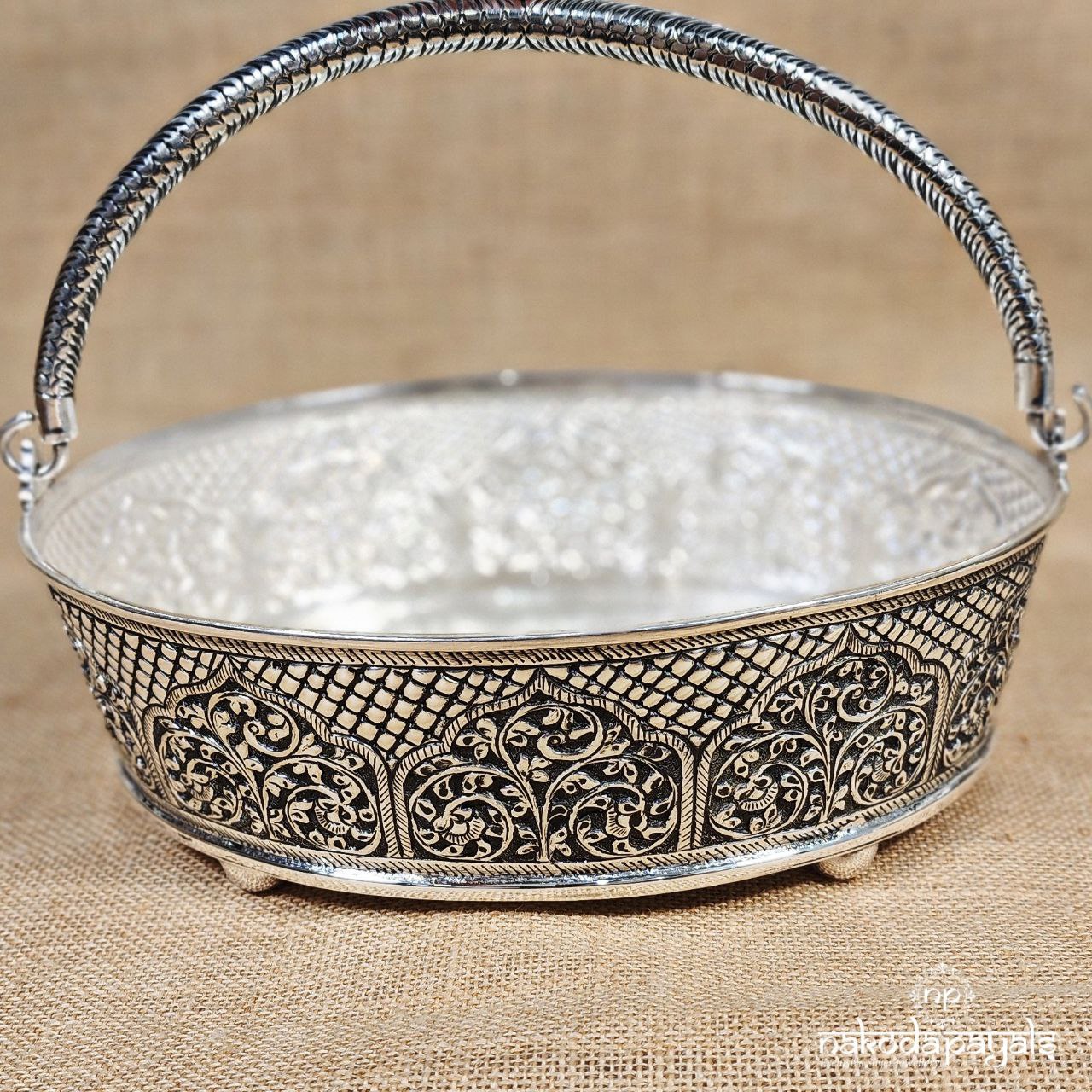 Amazing Oxidised Fruit Basket(Aa1526)