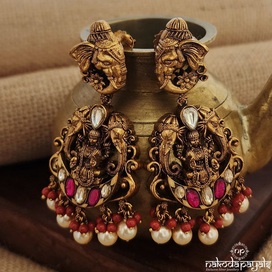 Pealed Ganesha Kundan Earrings (Ge9049)