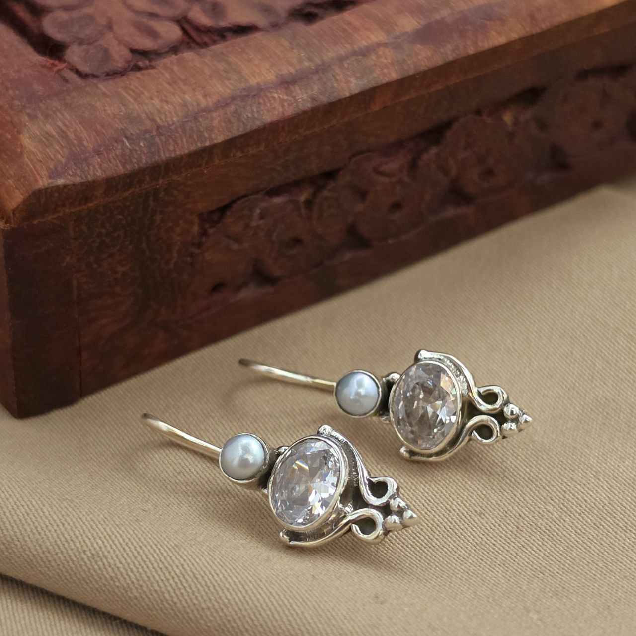 Oval Hanging (H2113)