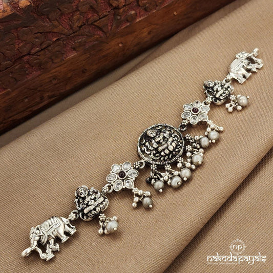 Circular Lakshmi Pearled Choker (N11427)