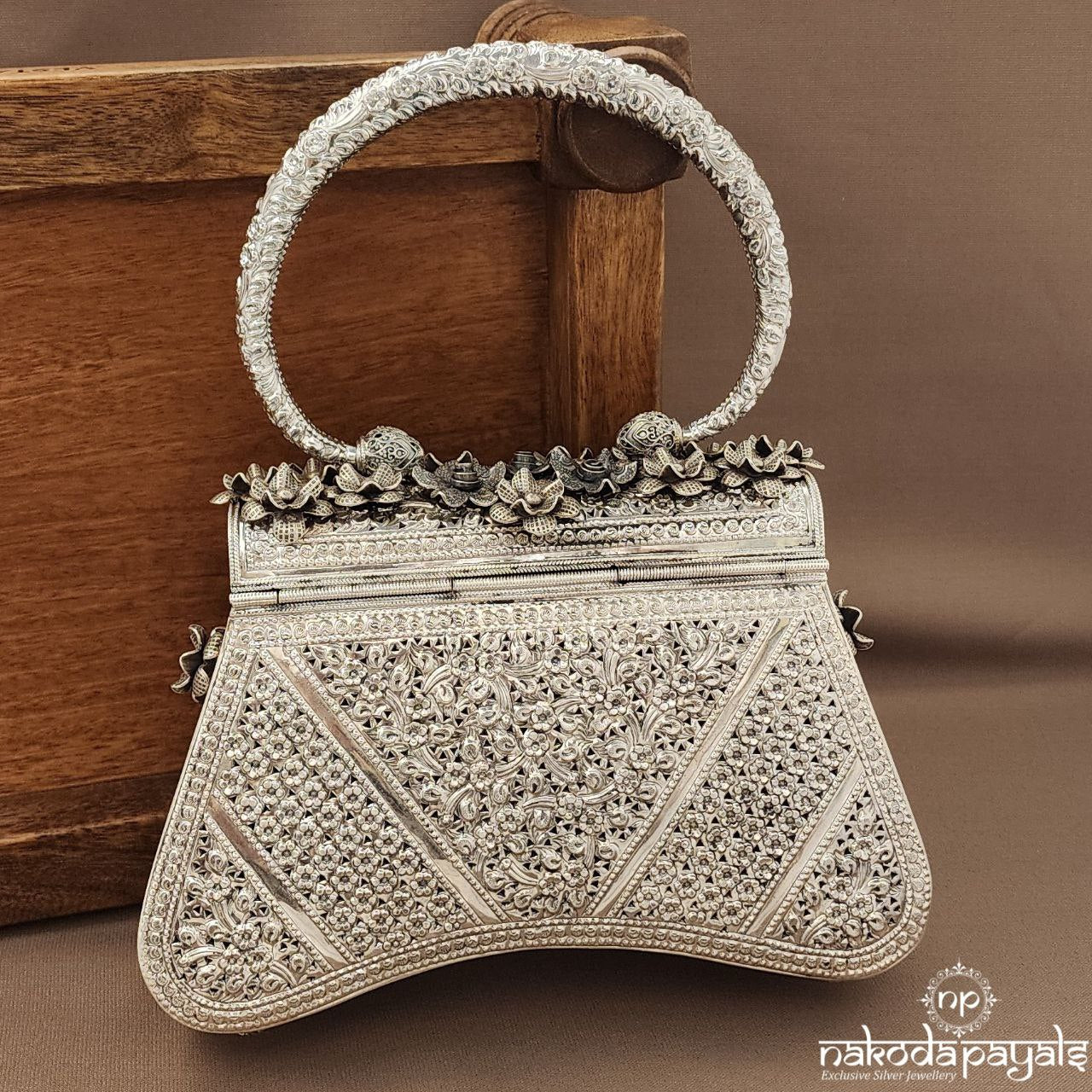 Empress Blossom Purse (Esa325)