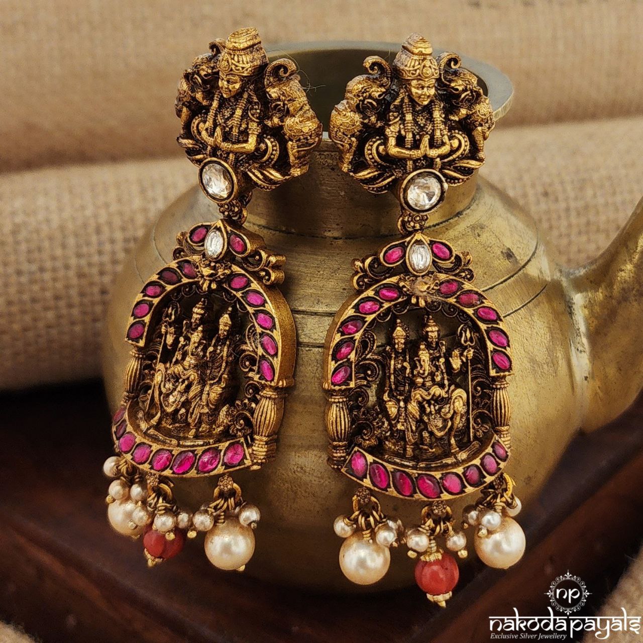 Goddess Kundan Earrings (Ge9034)