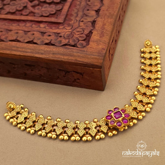 Squarish Floral Choker (Gn10618)