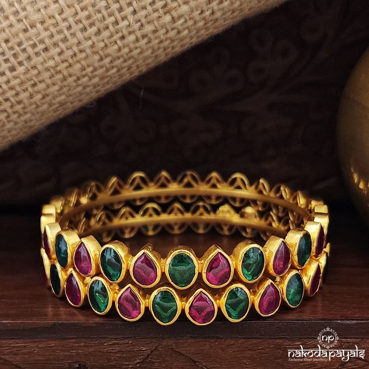 Kemp Drop Bangles Pair (Gk3080-82)