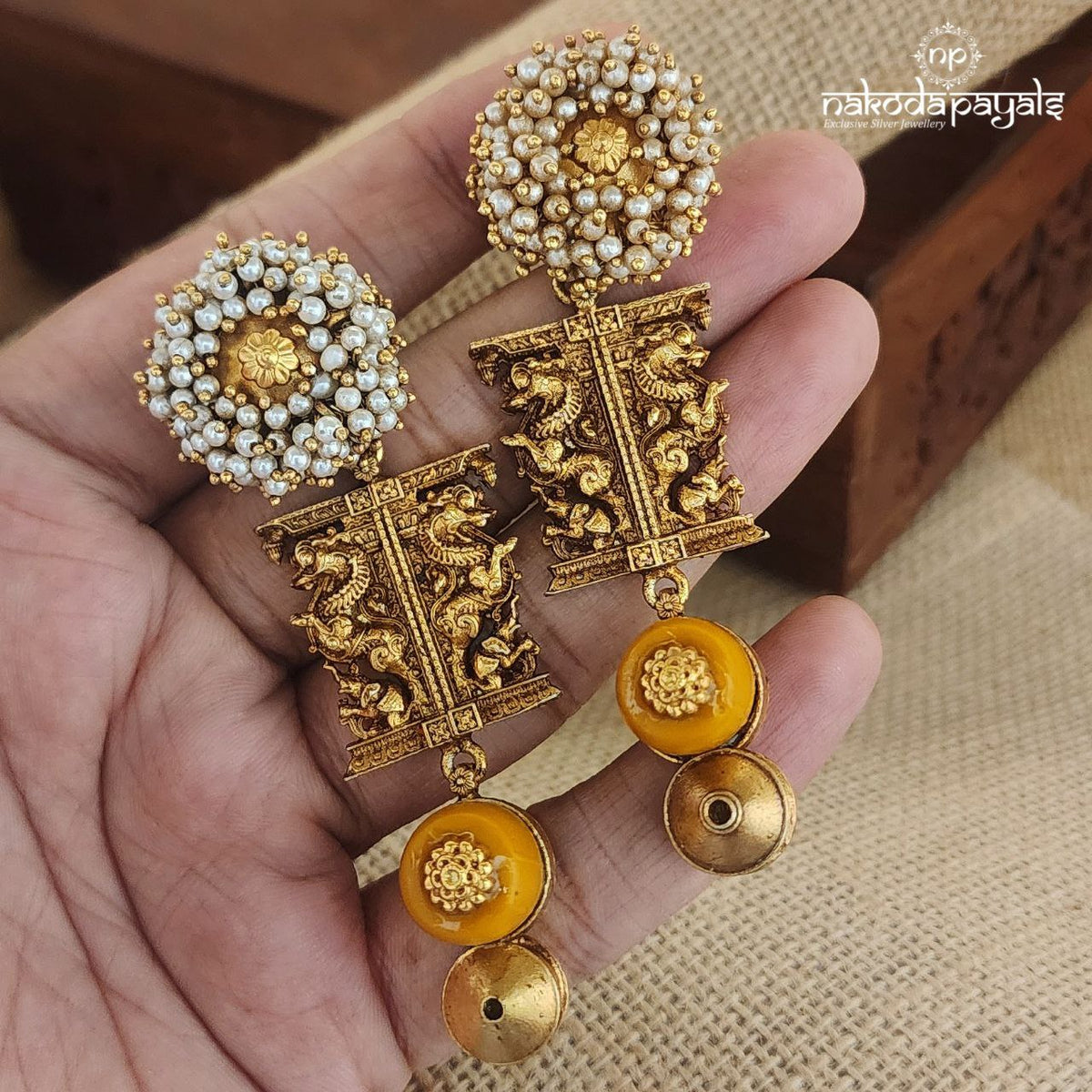 Elephant Sunset Coral Earrings (Ge8623)
