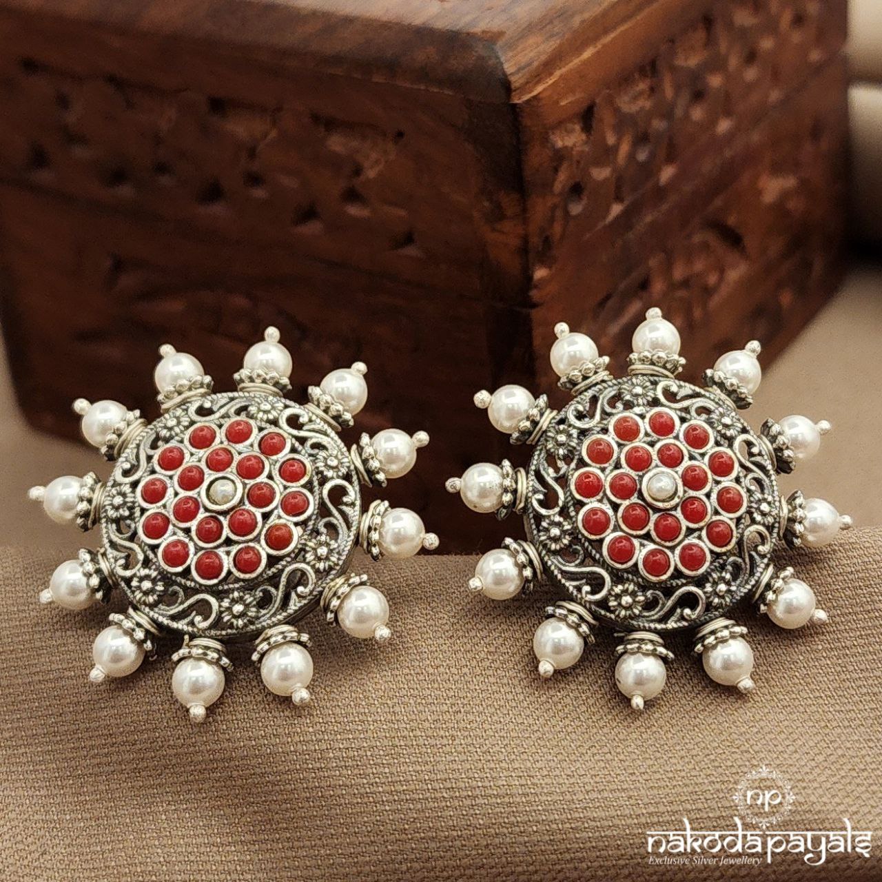 Coral Coruscating Pearled Studs (S3815)