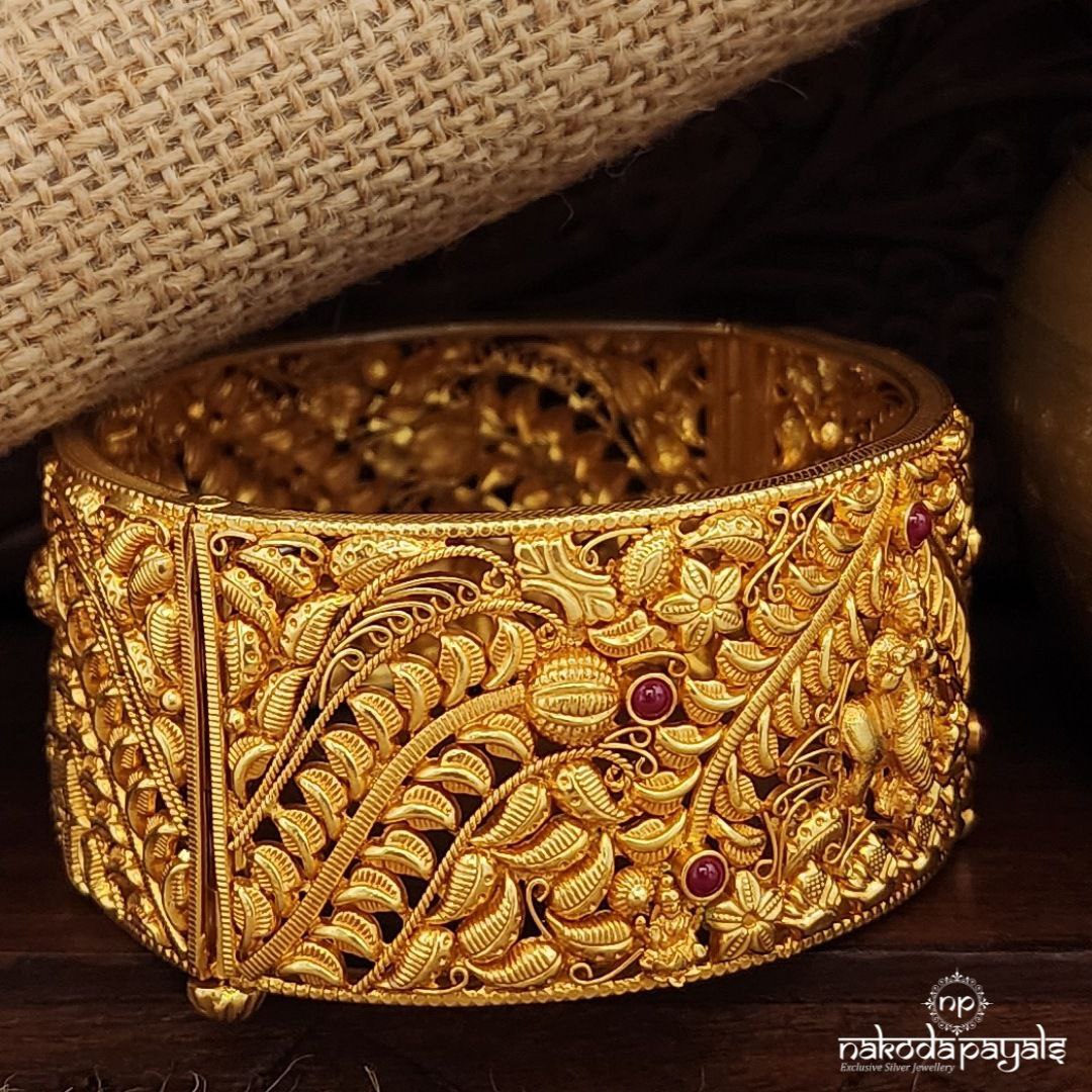 Krishna Kada (2.6)  (Gk3110)