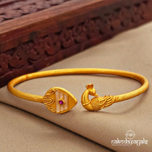 Traditional Eye Catching Murugan Kada (Gk3314)