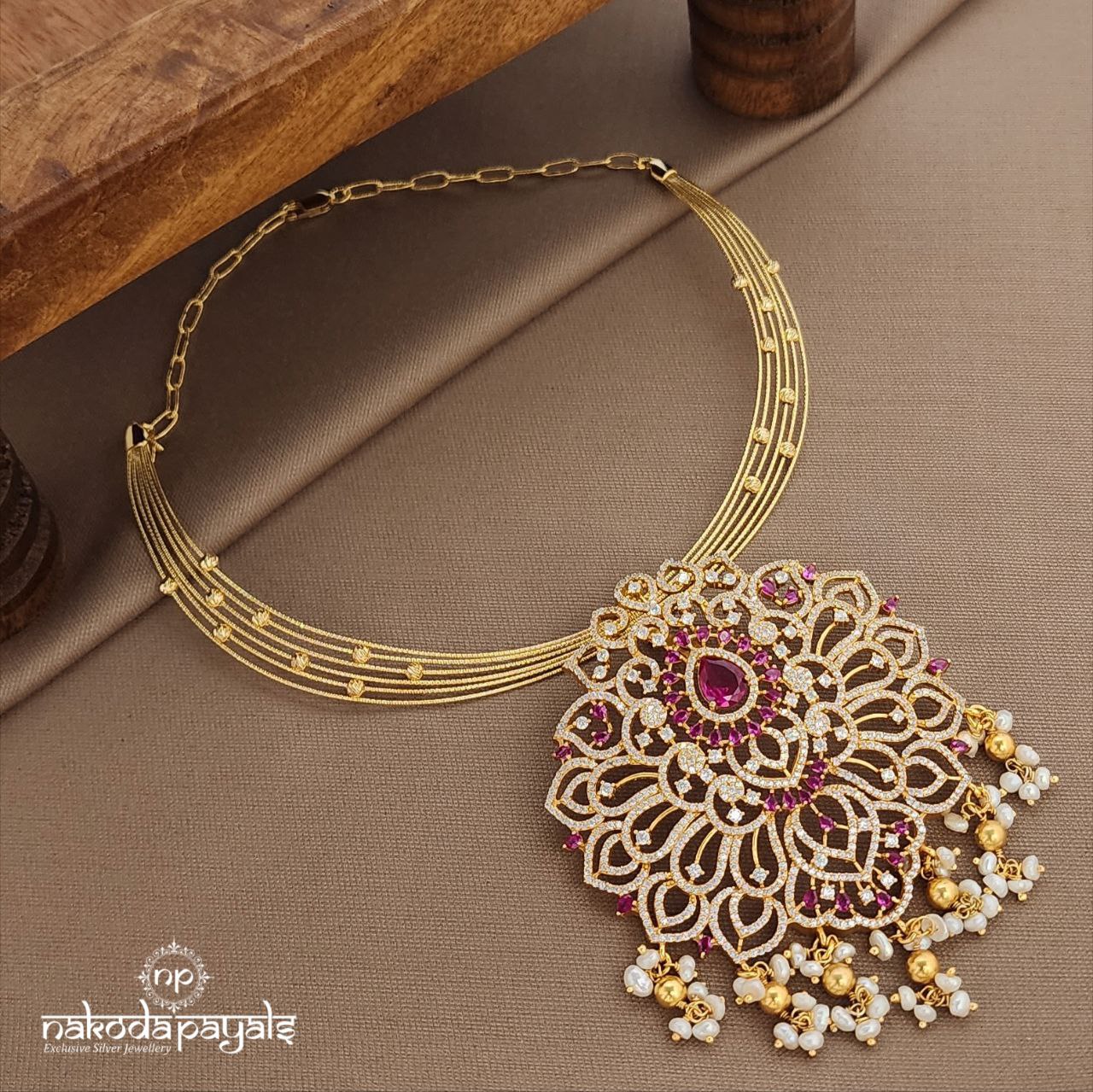 Red CZ Pearled Drop Hasli (Gn9452)