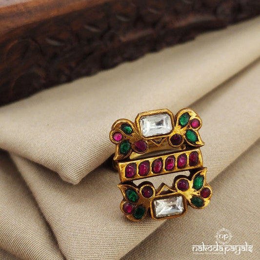 Squarish Kundan Finger Ring (F2583)