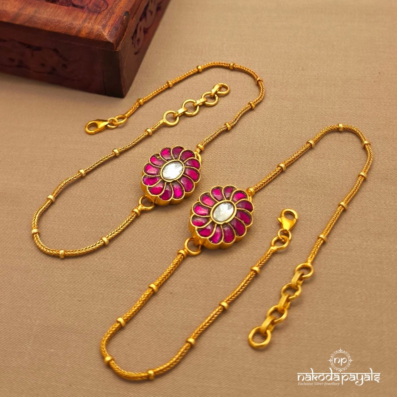 Swirling Kundan Anklets (A6886)