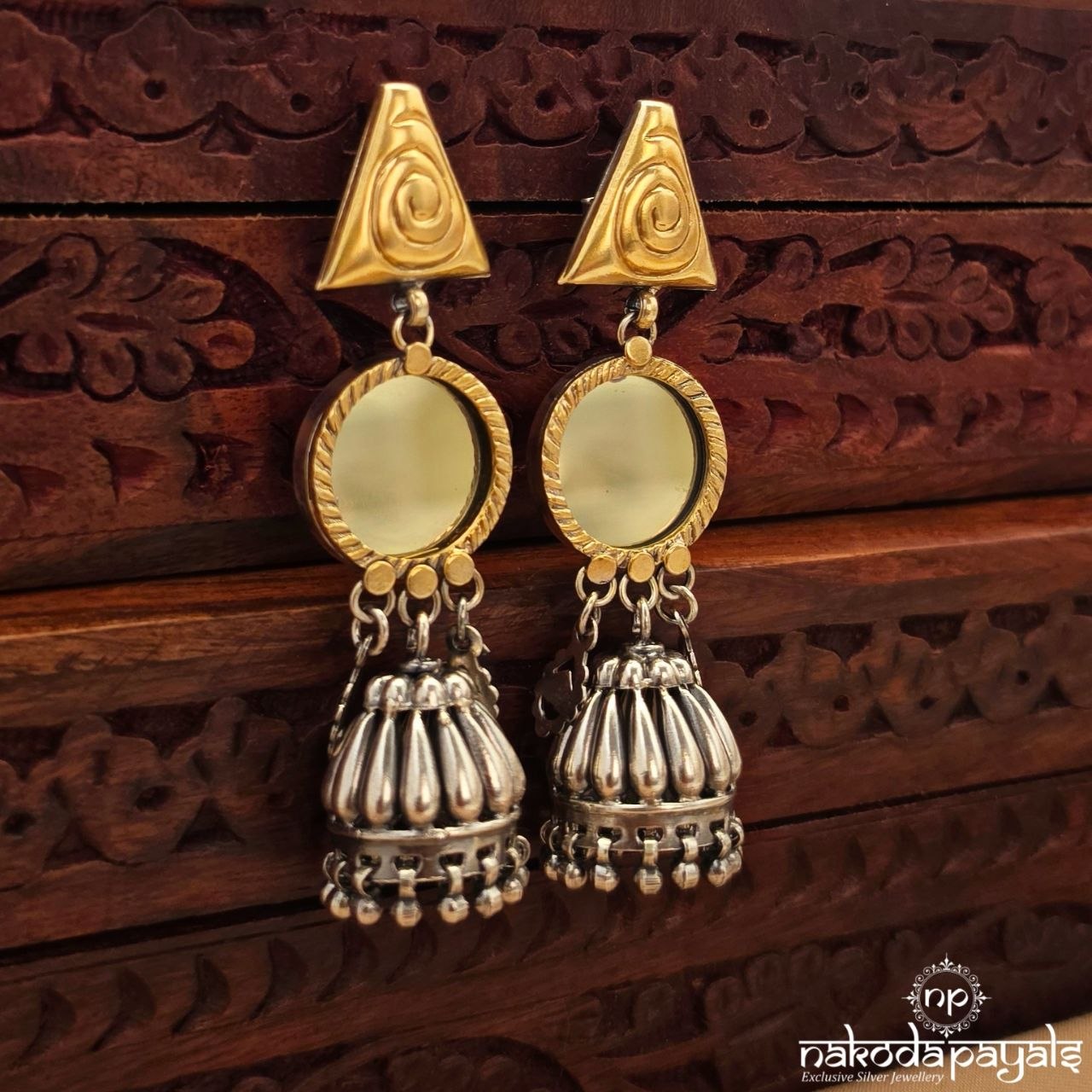 Marvelous Dual Tone Jhumka (J1792)
